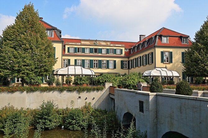 Private scavenger hunt around the Berge Castle in Gelsenkirchen - Key points at a glance