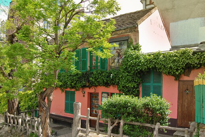 Private Scavenger Hunt in Montmartre - Is $63.67 per person a fair price?