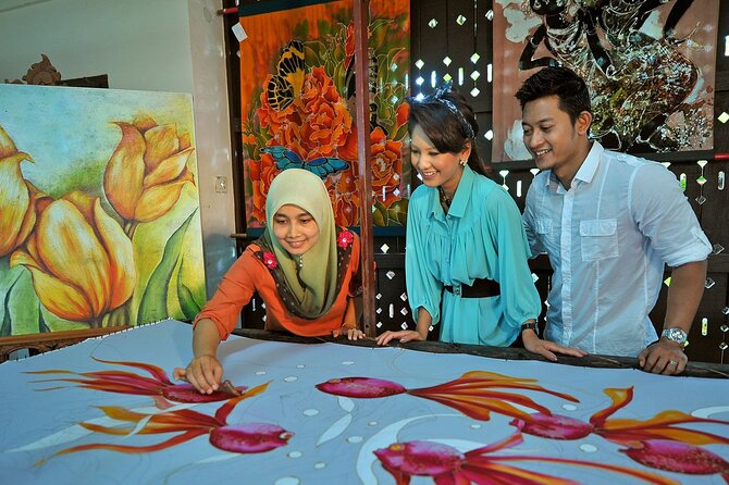 Private Tour : Langkawi Half Day City Exploration - Eagle Square and Langkawi’s most recognizable photo