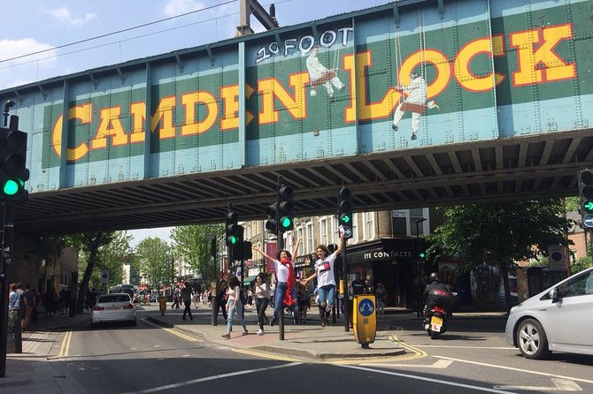 Public BucketRace - Scavenger Hunts with a Twist - Why BucketRace Changes the Way You See London