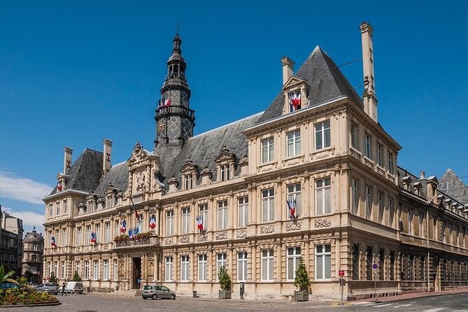 Reims Scavenger Hunt and Highlights Self Guided Audio Tour - Reims Cathedral is the visual high point