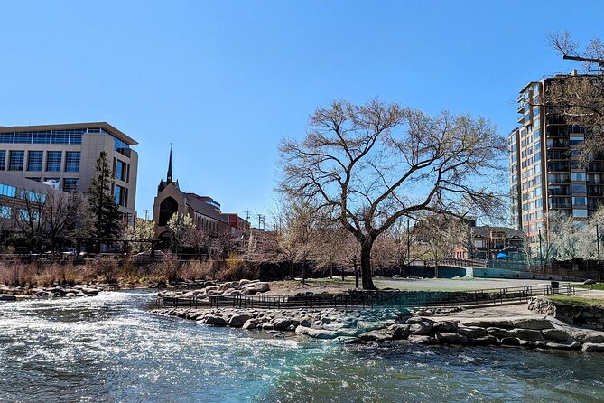 Reno: Scavenger Hunt Walking Tour and Game - Downtown Reno and the Reno Arch