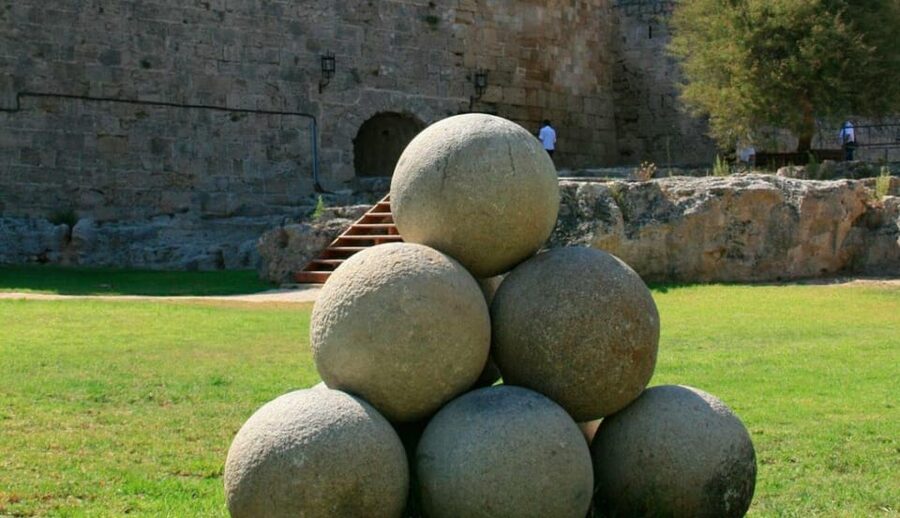 Rhodes: Private Medieval City Treasure Hunt with Food Stop - Timing, booking, and practical details