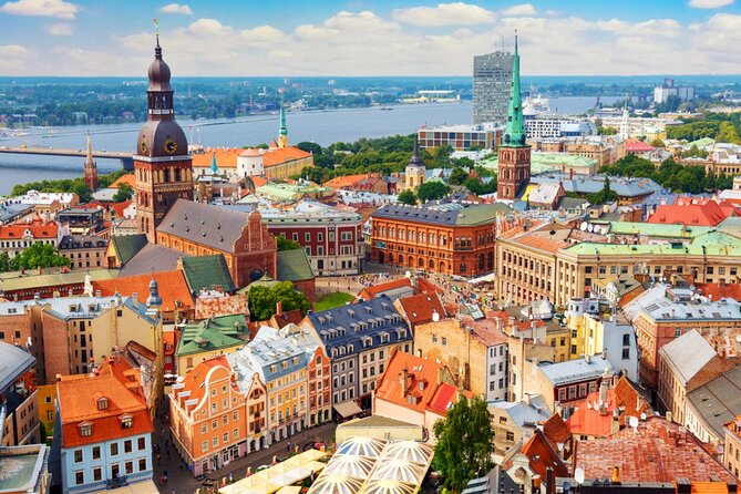 Riga Art Nouveau Secrets: Self-Guided Puzzle Walk - Alberta iela, where the art nouveau theme comes into focus