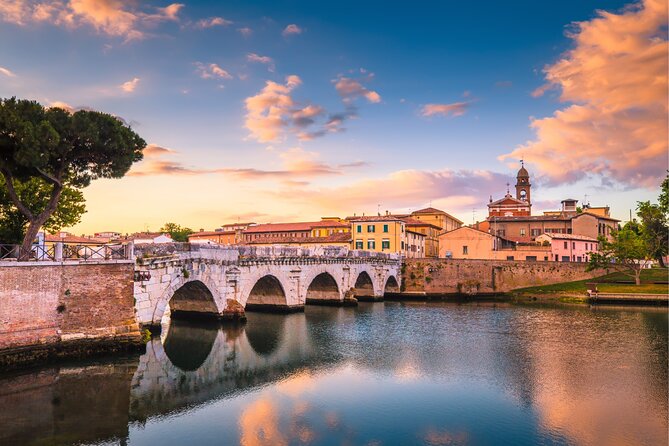 Rimini Scavenger Hunt and Highlights Self Guided Audio Tour - Borgo San Giuliano is the right place for a break