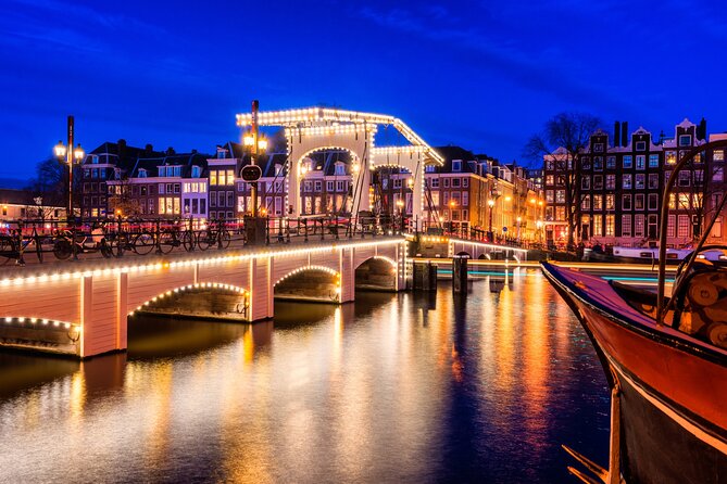 Romantic Amsterdam: Fairytale or Tragedy? Self-Guided PuzzleQuest - Rembrandt House Museum without an admission ticket