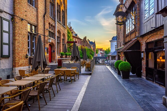 Romantic Bruges: Love Between the Canals Exploration Game - Dijver and the photogenic Boniface Bridge