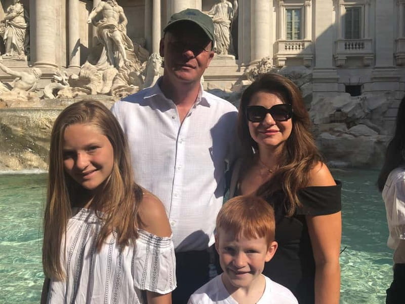Rome: Scavenger Hunt For Kids with Prizes around City Center - The Guide’s Role and the Self-Guided Format