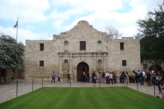 San Antonio Scavenger Hunt Adventure - Turning central San Antonio into a game board