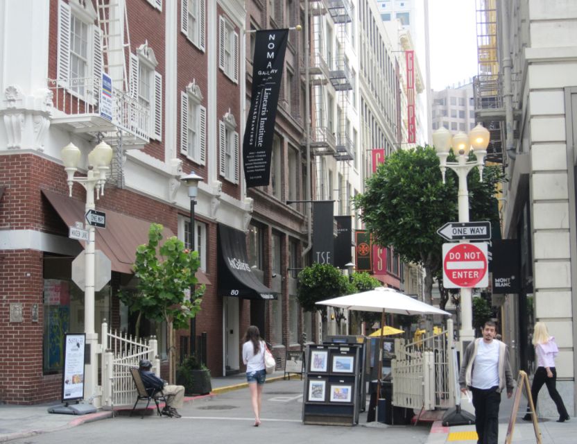 San Francisco: Vintage Murder Mystery Guided Walking Tour - San Francisco crime stories begin at Lotta’s Fountain