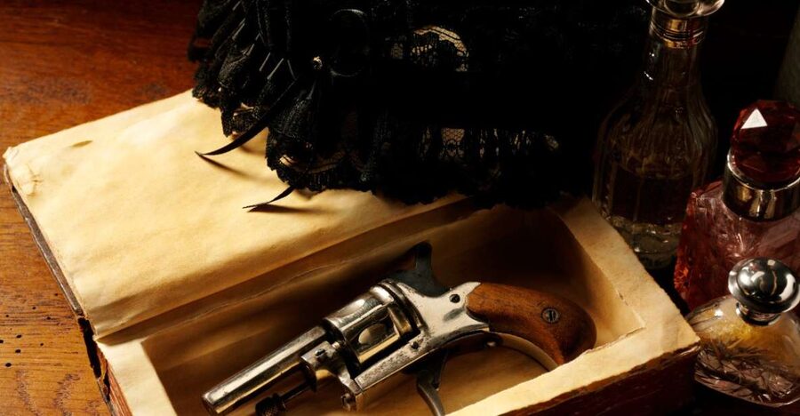 San Francisco: Vintage Murder Mystery Guided Walking Tour - From poisoned chocolate to a headless ghost