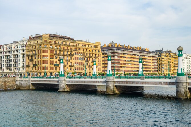 San Sebastian: Old Town Exploration Game and Tour - Finishing at Zurriola Bridge