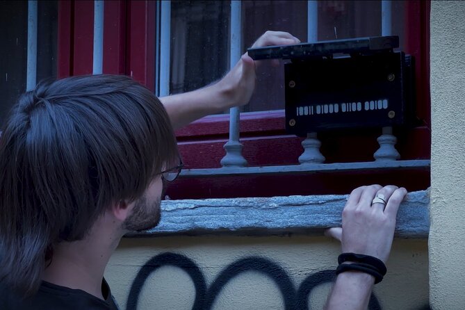 Sato Code Escape Room across Zurich - How difficult is it for families?