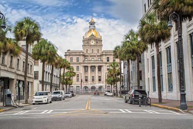 Savannah Scavenger Hunt and Highlights Self Guided Audio Tour - Monterey Square and the cathedral