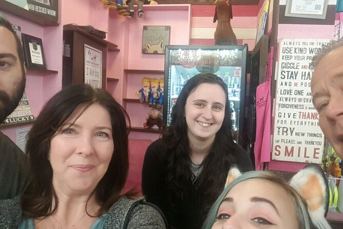 Savannah Shenanigans Scavenger Hunt - Savannah Bee Company and local interaction