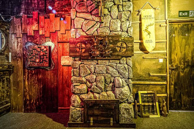 Save King's Landing - In search of Wildfire | Escape Room Brasov - Why the old objects and set design matter