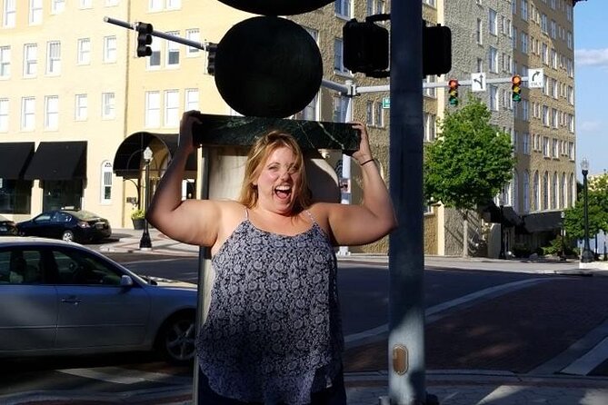 Scavenger Hunt Adventure in Ottawa by Crazy Dash - Who will enjoy Crazy Dash most