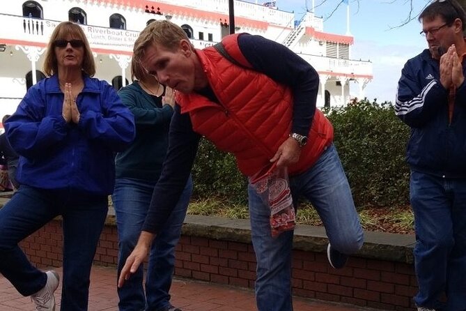 Scavenger Hunt in Buffalo by Crazy Dash - Starting at 5 Niagara Square in downtown Buffalo