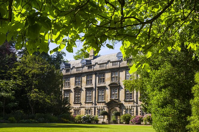 Scholars & Secrets of Cambridge: Self-Guided Puzzle Adventure - St. John’s College and the shorter stops