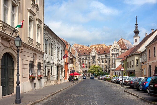 Secrets of Buda Castle: Self-Guided Puzzle Adventure in Budapest - How the eleven-stop puzzle route works