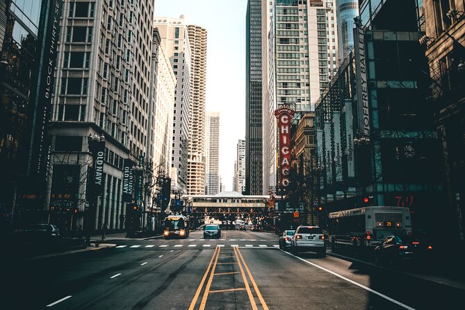 Secrets of Lincoln Square: Self-Guided Puzzle Quest in Chicago - Shops, street corners, and local character