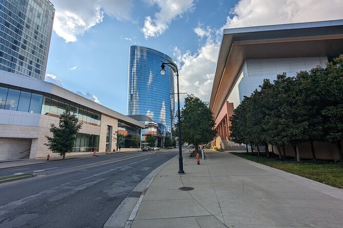 Self Guided Adventure Game Walking Tour - A Nashville walk with a story to follow