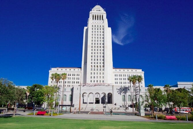 Self-Guided LA Scavenger Hunt: The Wonders Of Downtown LA - How the app and challenges shape the experience