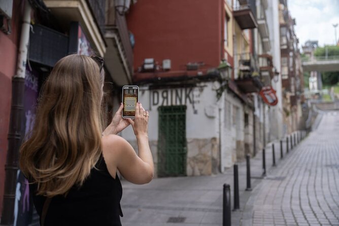 Self Guided Santander Scavenger Hunt - Starting at Plaza Porticada