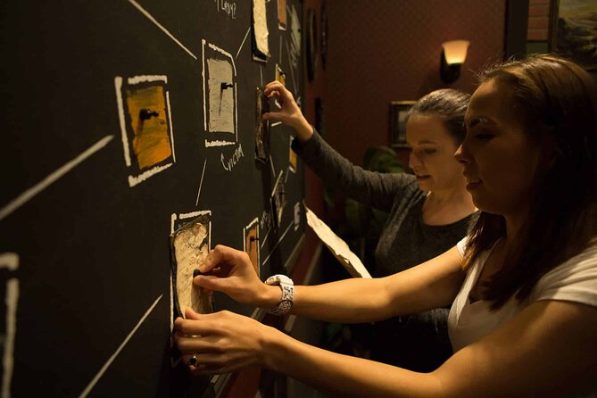 Sherlock Studies 75-Minute Escape Room - Entering Sherlock Studies on International Drive