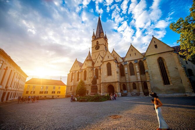 Sibiu Old Town Exploration Game and Self-Guided Tour - A low-cost way to get oriented in Sibiu