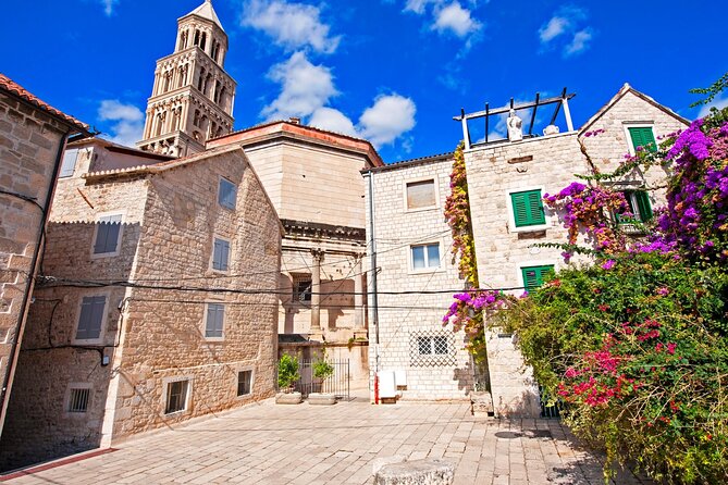 Split Scavenger Hunt and Highlights Self Guided Audio Tour - Grgur Ninski and the Golden Gate