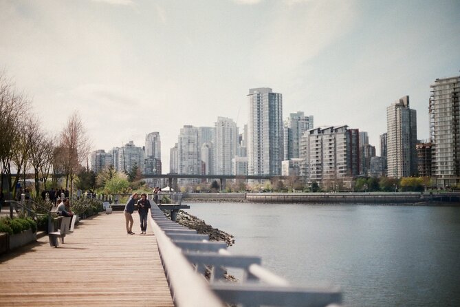 Spy Escape in Vancouver: Outdoor Puzzle Adventure - A spy trail through Vancouver’s public spaces