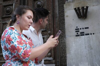 Spy Escape in Vancouver: Outdoor Puzzle Adventure