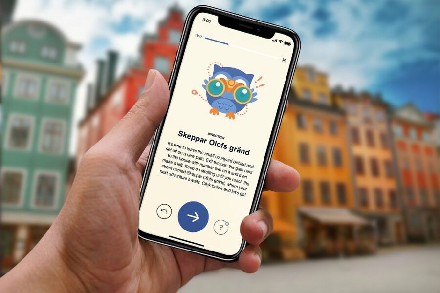 Stockholm: Old Town Self-Guided Tour Learn and solve Puzzles - The Royal Palace and Stockholm’s royal story