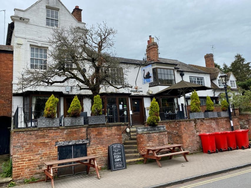 Stratford-upon-Avon: City Walking Tour & Exploration Game - What $37 is really buying you