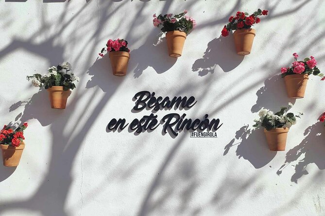 Streets of Fuengirola: Self-Guided City Puzzle Walk - Turning Fuengirola into a family puzzle