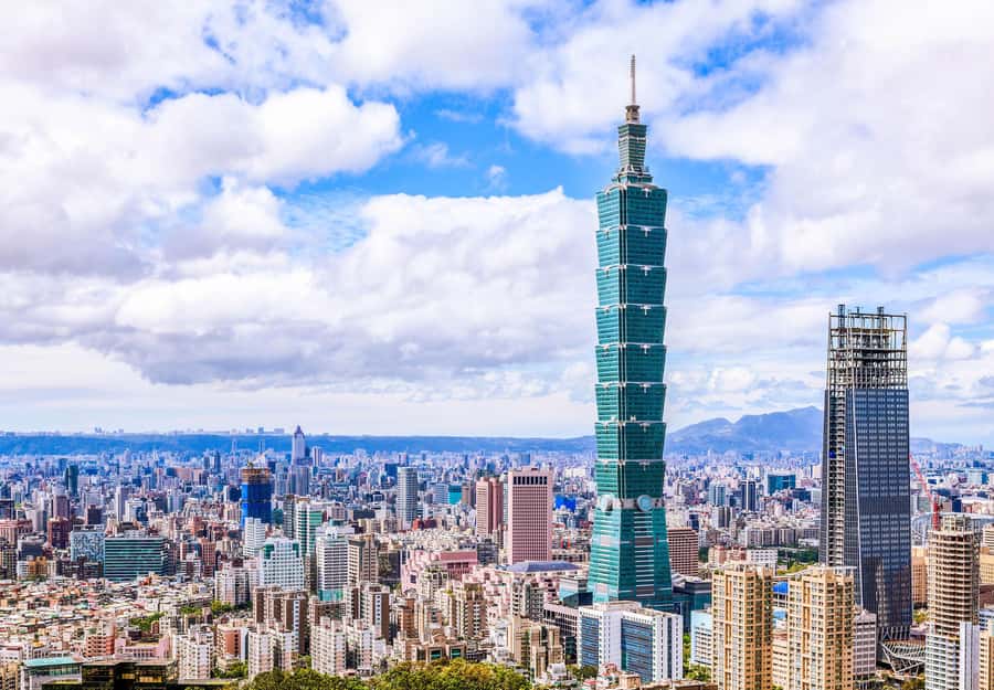 Taiwan Taipei: 8-Hour Customized Taipei City Exploration! - Dadaocheng for food, old streets, and local flavor