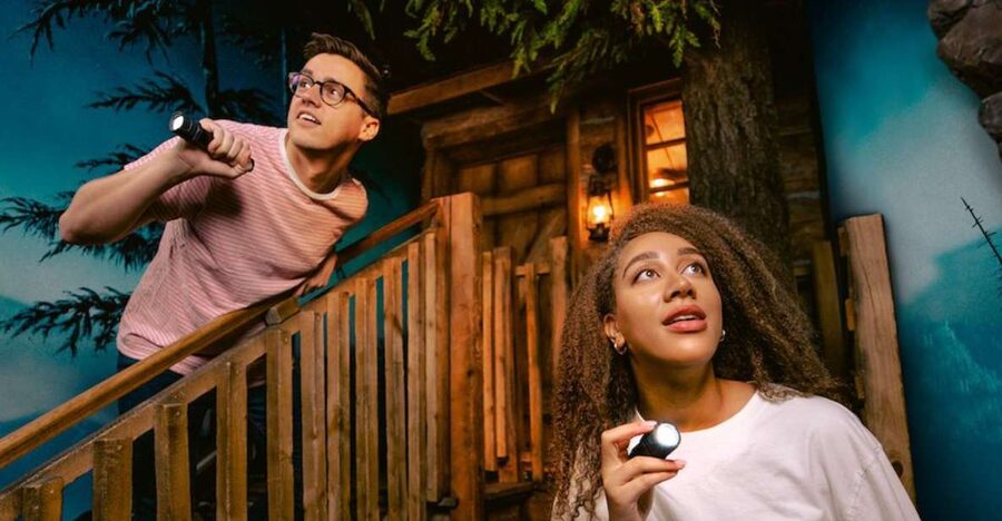 The Escape Game at The Forum Shops in Las Vegas - What the Game Guide adds to the experience