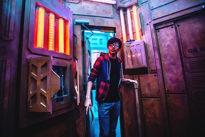 The Escape Game Chicago: Epic 60-Minute Adventures in River North - Is the room suitable for families?