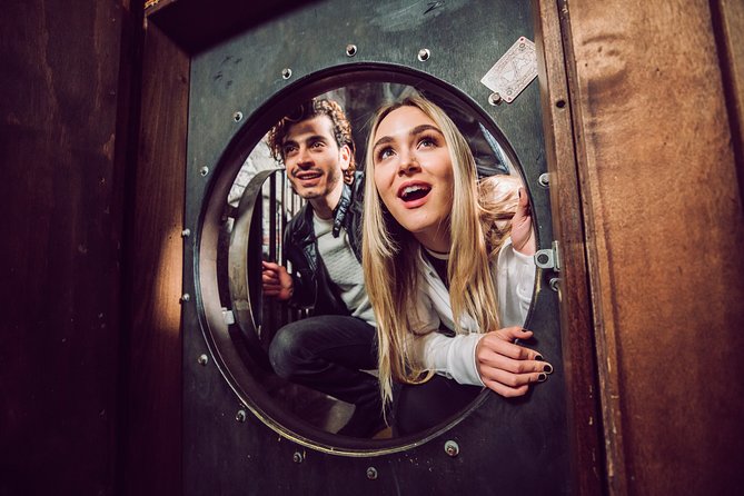 The Escape Game Nashville Berry Hill - How the Game Guide Helps