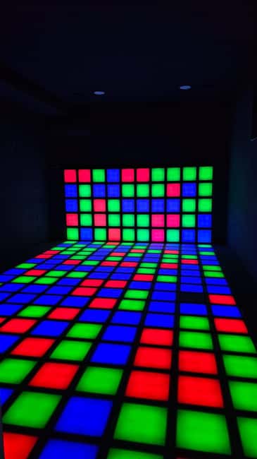 The Floor is Lava in Tirana Escape Room - My verdict: book it for a lively half hour