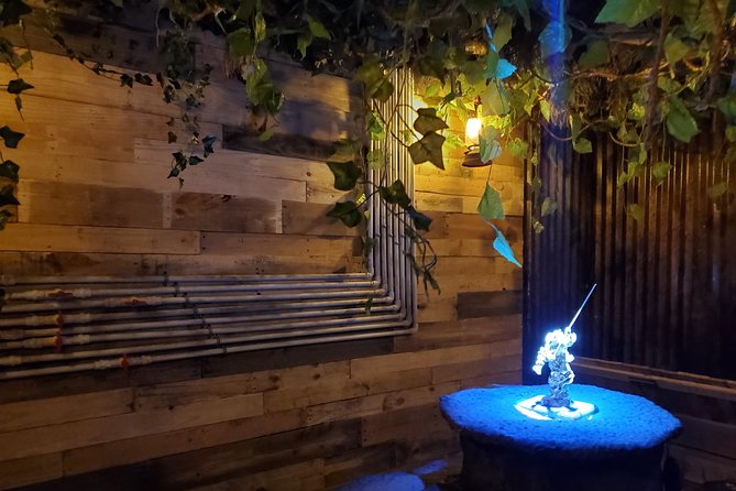 The Stolen Relic Escape Room in Panama City Beach - What happens inside the Stolen Relic room