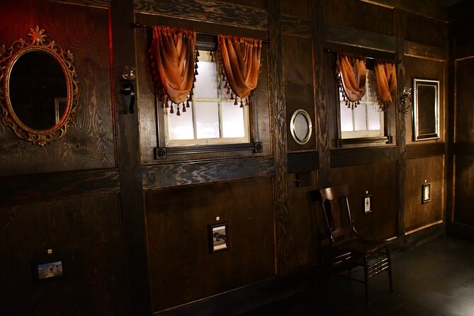 The Stolen Relic Escape Room in Panama City Beach - Timing, parking, and the Panama City Beach setting