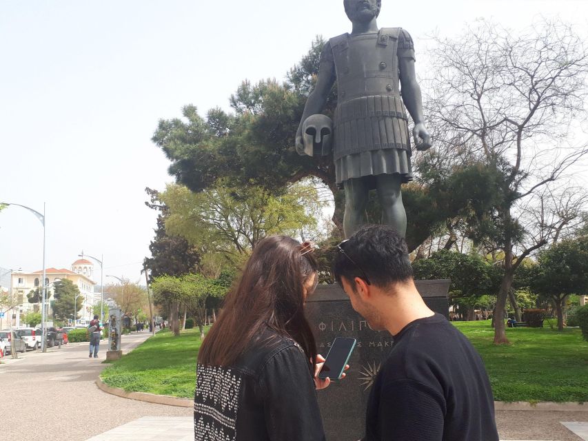 Thessaloniki: Family Treasure Hunt & Tour w Food Stop - Kapani Market and the food break
