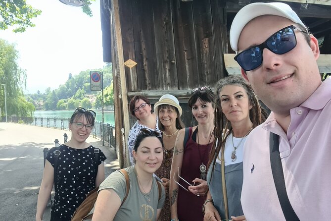 Thun Scavenger Hunt and Sights Self-Guided Tour - Questions, clues, and photo tasks