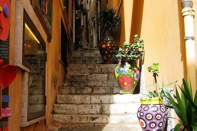 Torremolinos with Picasso Clues Self Guided Treasure Hunt - A puzzle walk through two sides of Torremolinos