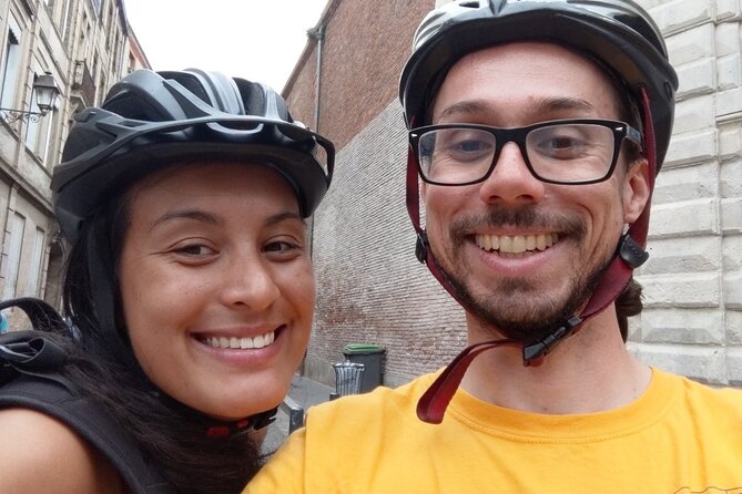 Toulouse "Ville Rose": Interactive Game & Walking Tour - Crossing the Garonne on Pont Neuf
