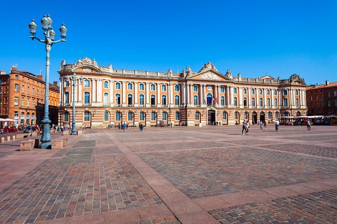 Toulouse "Ville Rose": Interactive Game & Walking Tour - Notre-Dame de la Daurade and Toulouse’s ancient roots