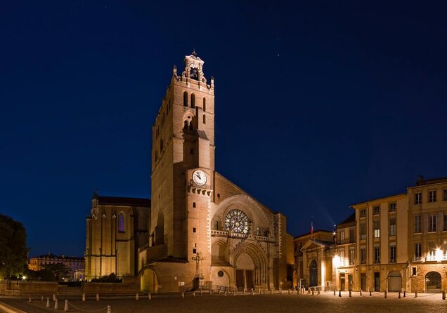 Toulouse "Ville Rose": Interactive Game & Walking Tour - Medieval art at the Musée des Augustins