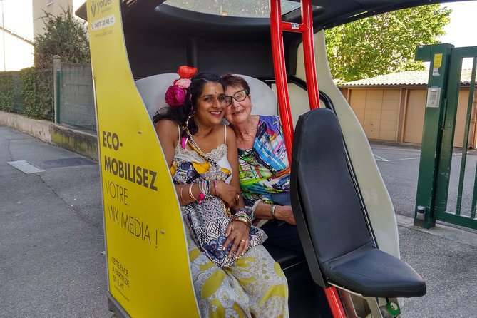 Treasure hunt in a Pedicab tour of Lyon - Price, private format, and what you receive